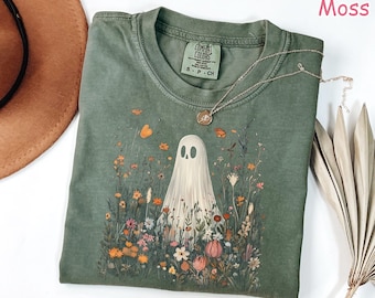 Comfort Colors® Wildflowers Ghost Shirt, Floral Ghost Halloween Shirt, Vintage Halloween T-Shirt, Spooky Season Shirt, Cute Halloween Gift
