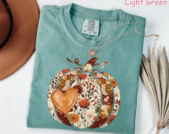Comfort Colors Boho Pumpkin Shirt: Floral Heart, Autumn Thanksgiving