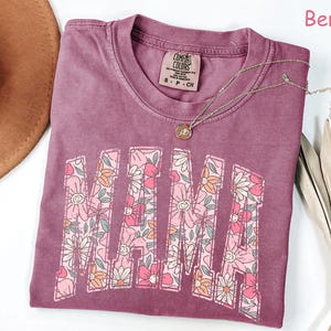 Comfort Colors® Boho Floral Mama Shirt Mothers Day Gift Trendy Mom Spring Tee Cute Gift for Mom Oversized Shirt for Women Flowers Mama Shirt