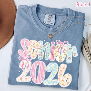 Comfort Colors® Senior 2026 Shirt, Coquette Senior Bow Shirt, Class of 2026 Shirt, High School Senior Tee, Graduation Gift, Cute Senior Gift