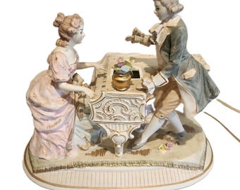 Vintage Lenwile Ardalt Japan Porcelain Couple Piano Lamp W/Non-Working Radio