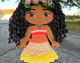 Beautiful Moana piñata 29x19x4 inches