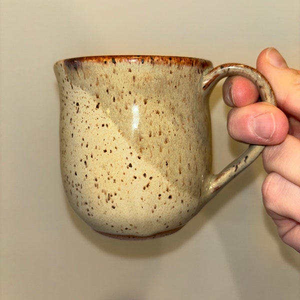 Hand-Thrown Two-Tone Beige Coffee Mug - 9.5oz