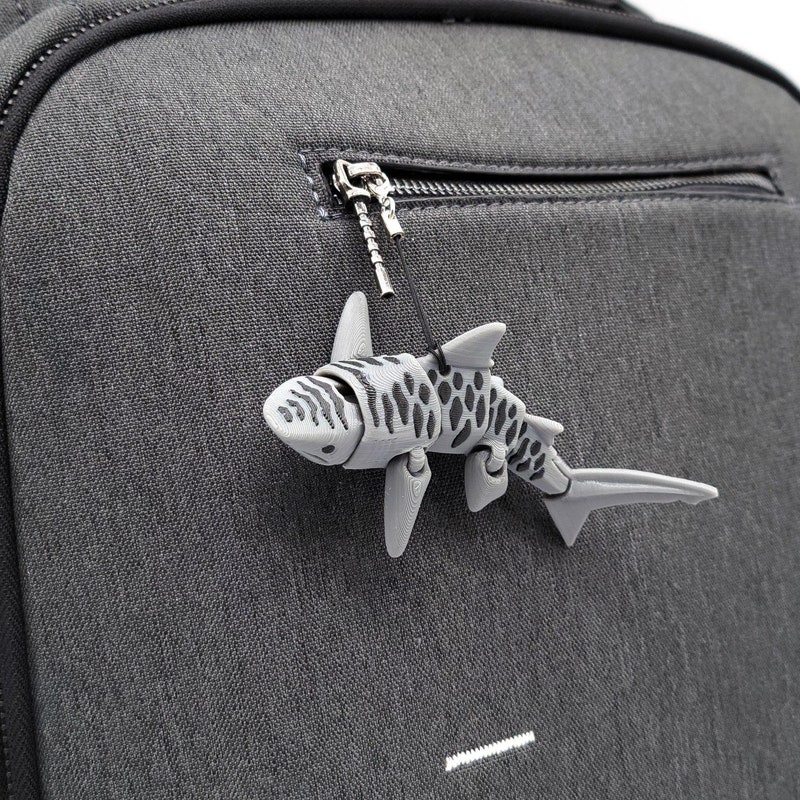 🦈Free Personalization🦈Articulated Mini Tiger Shark Fidget Toy and Keychain - Unique 3D Printed Marine Biology Gift