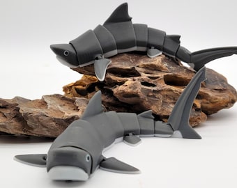 Articulated Shark Fidget Toy: 3D Printed Marine Biology Educational Collectible Gift for Ocean Enthusiasts