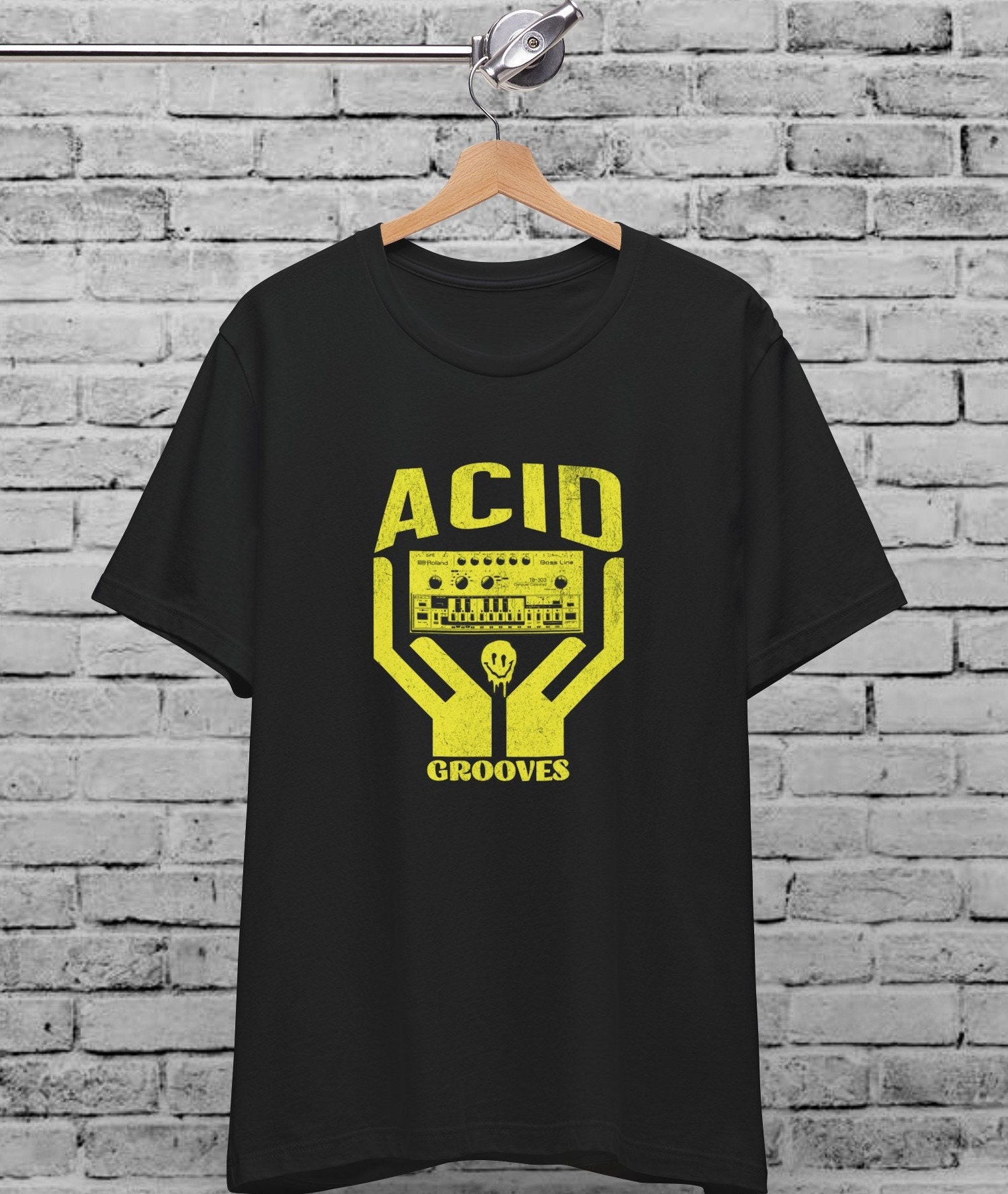 Produktbild von DJ Kopfhörer Smiley T-Shirt – Lustiges Design Für Herren, Damen & Kinder, Perfekt Für Rave, Ibiza & Club