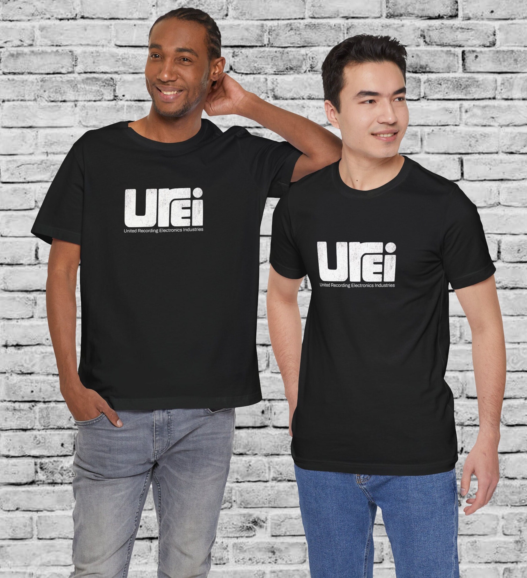 グッドイナフ（GOOD ENOUGH）Urei 1620 T-shirtの通販 by