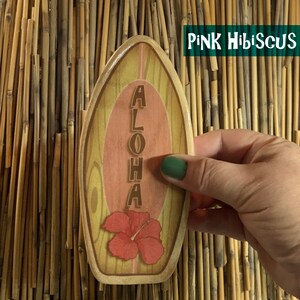 Personalized Mini Wooden Surfboard with Fin to Stand Pink Hawaiian Hibiscus Custom Surf Décor Gift Gift for Beach Lovers and Surfers image 3