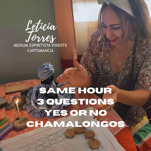 Puede incluir: Imagen con el texto "Leticia Torres, Medium Espiritista Vidente, Cartomancia." También está presente el texto "Same Hour, 3 Questions, Yes or No, Chamalongos." Se ven una pequeña estatua y varios objetos redondos.