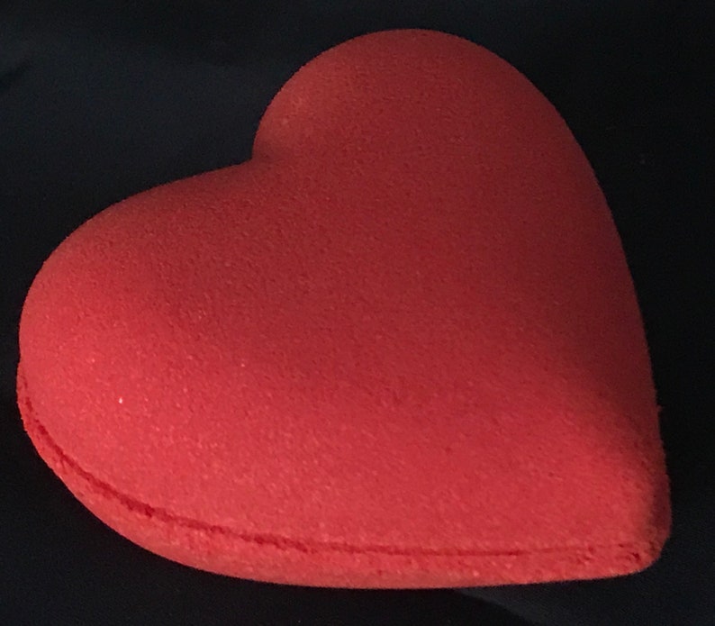 Large BLEEDING HEART Blood Red Bath Bombs, You Choose the Fragrance image 3
