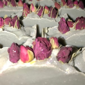 PINK ROSE BUD Soap | Artisan Floral | Red Rose Buds |