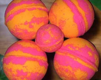 Large Bath Bomb -TROPICAL ESCAPE - Fizzy Bath Bombs - Tropical Bath bombs