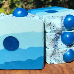 CARIBBEAN BREEZE Artisan SOAP | Tropical Soap | Ocean Soap | Beach Soap | Island Soap | Fruity Soap | Floral Soap | Best Seller