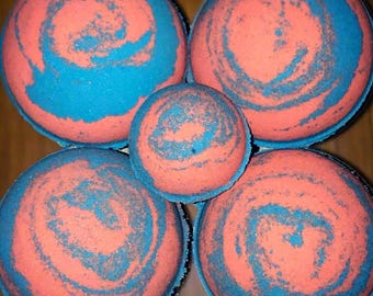 Large LOVELY LoveSpell-type Fizzy Bath Bombs