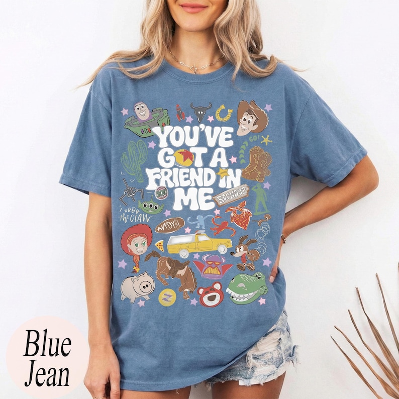 Retro Toy Story 5 You've Got A Friend In Me comfort kleuren shirt, Toy Story Disney Family Matching Trip 2026 T-shirt, Disney World Toy Story T-shirt afbeelding 7
