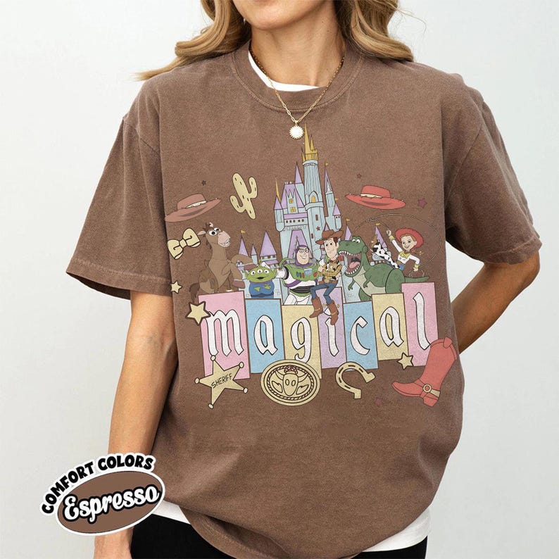 Camiseta retro de Toy Story de Disney, color cómodo, mágica Toy Story, camiseta de Woody, Buzz Lightyear y Rex, Pixar Fest, viaje de vacaciones familiares a Disneyland WDW Espresso