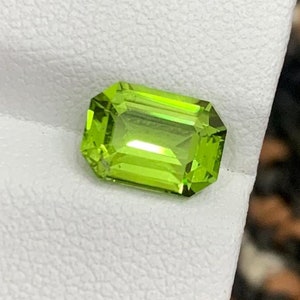 Apple Green Peridot Gem, Faceted Eye Clean Peridot Gemstone From  Supat Mine Pakistan , Emerald Cut Peridot For Jewelry, 2.50 Carat