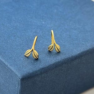 Pendientes de aro con brotes de plata 925, pendientes de aro con hojas, pendientes delicados con hojas, pendientes de aro con hojas, pendientes de gancho con hojas, pendientes tipo chaqueta.