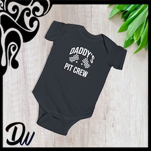 Daddy's Pit Crew, Body wyścigowe dla niemowląt, Jednoczęściowa koszulka dla malucha, Wyścigi z tatą, Piżama niemowlęca, Babygrow, Car Daddy, Racing Dad