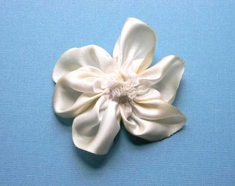 Ivory and Antique White Hand Dyed Bias Cut Silk Charmeuse Hand Stitched Ribbon Flower Hair Clip