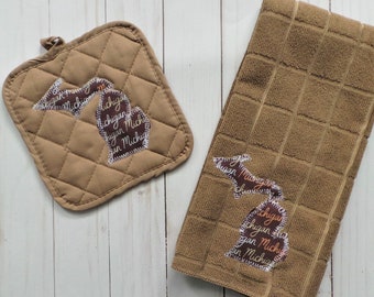 Michigan State Shape Potholder and Towel Set