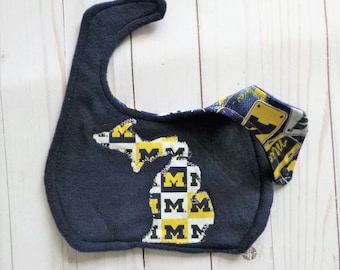 University of Michigan Wolverines reversible baby bib with logos & Michigan shape cutout; UM gift, Michigan gift, MI baby gift