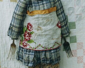 Primitive Cloth  Doll Pattern Mixed Media EPattern PDF Old Forks Vintage Handkerchief  Folkart Folk Art  by  Hickety Pickety 107