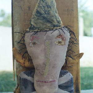 Primitive Witch Angel Halloween Pattern EPattern  PDF  Door Decoration Folk Art by  Hickety Pickety AS33