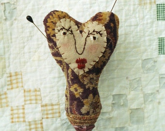 Primitive Heart Pincushion Pattern Epattern Download Embroidery Antique Folk Art Valentines Valentine Candlestick  Hickety Pickety hp1