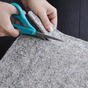 Non Slip Rug Pad Floor and Carpet Safe, Heavy Duty Dual Surface Felt and Rubber, Cushioned Rug Gripper for LVP & Wood, Custom Cut Any Size image 6