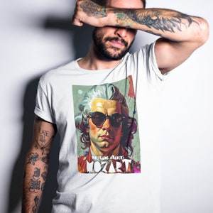 Wolfgang Amadeus Mozart Superstar Unisex Crewneck T-Shirt, Mozart Shades T-Shirt, Mozart Cooles T-Shirt, Mozart Geschenk