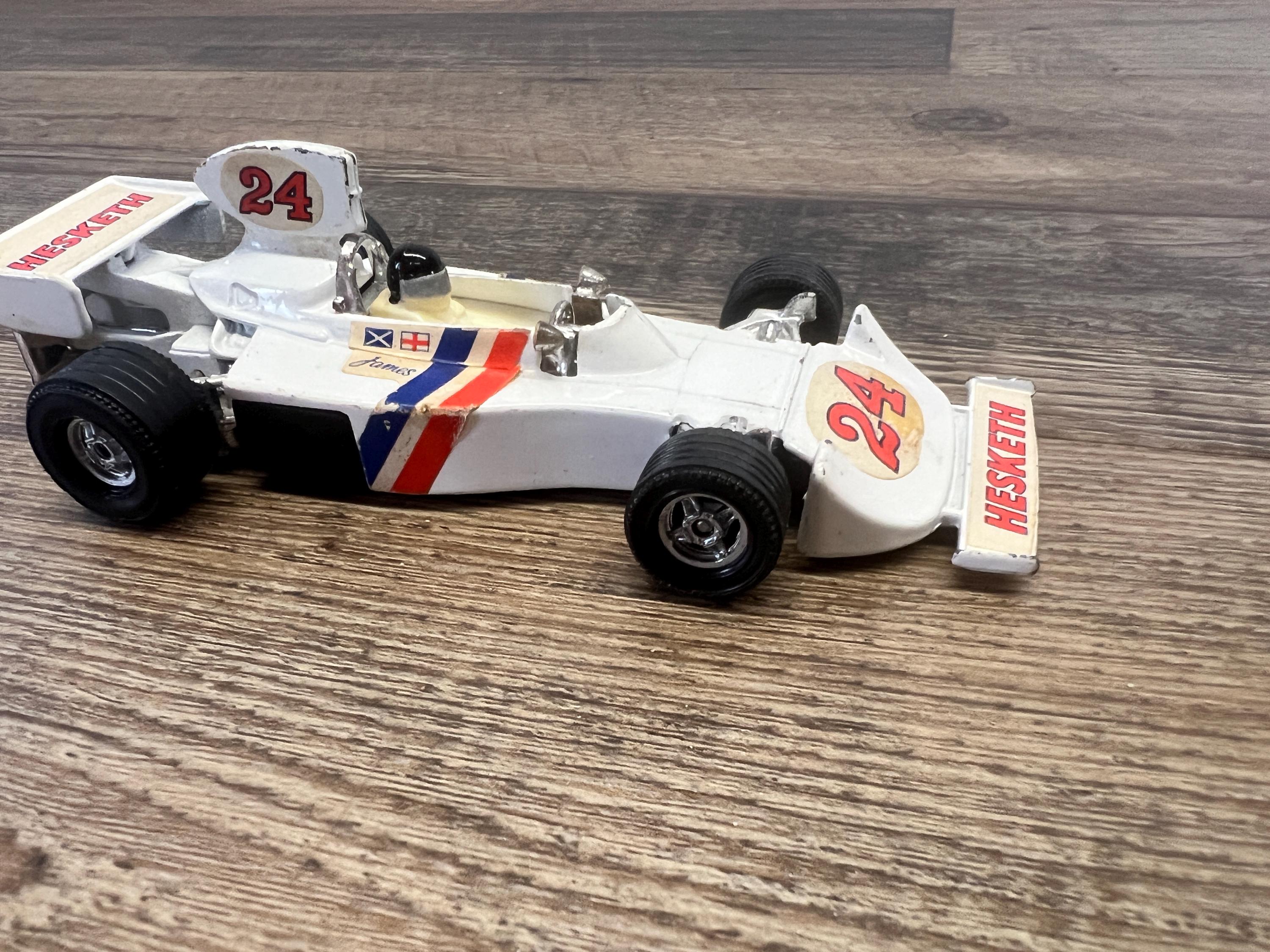 スポーツ CORGI Hesketh 308 F1 Racing Car Vintage 1975 Corgi Toys #160 Hesketh 308 Formula 1 Racing