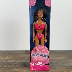 1997 Pearl Beach Teresa Doll Friend of Barbie Mattel #18579 with Magic Ring – Vintage Collector Edition Barbie Doll, Rare Teresa