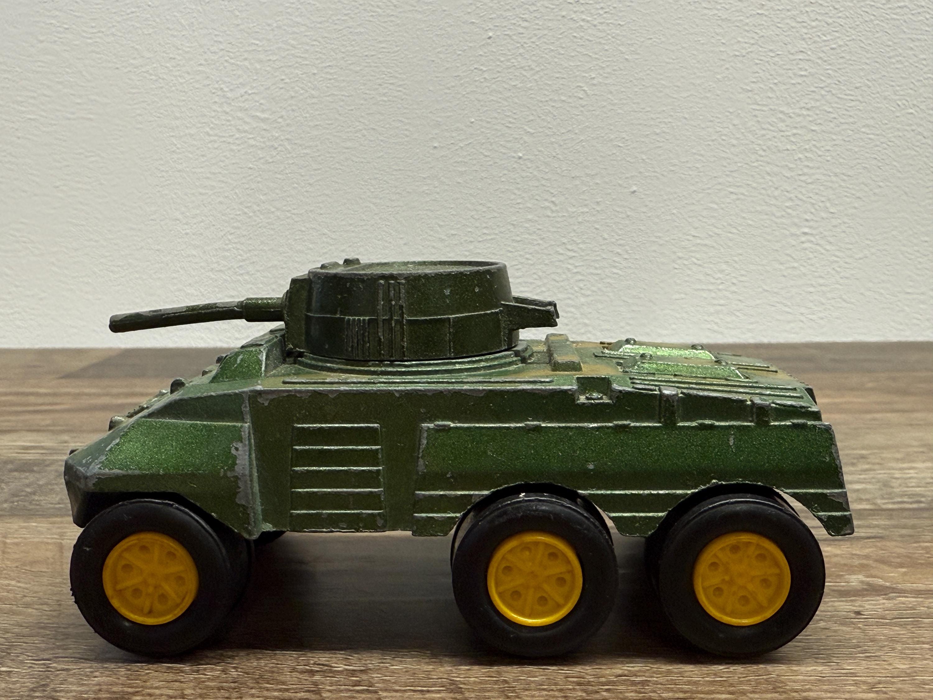 Jouet : Lot de DINKY Toys et DINKY Super toys militaire