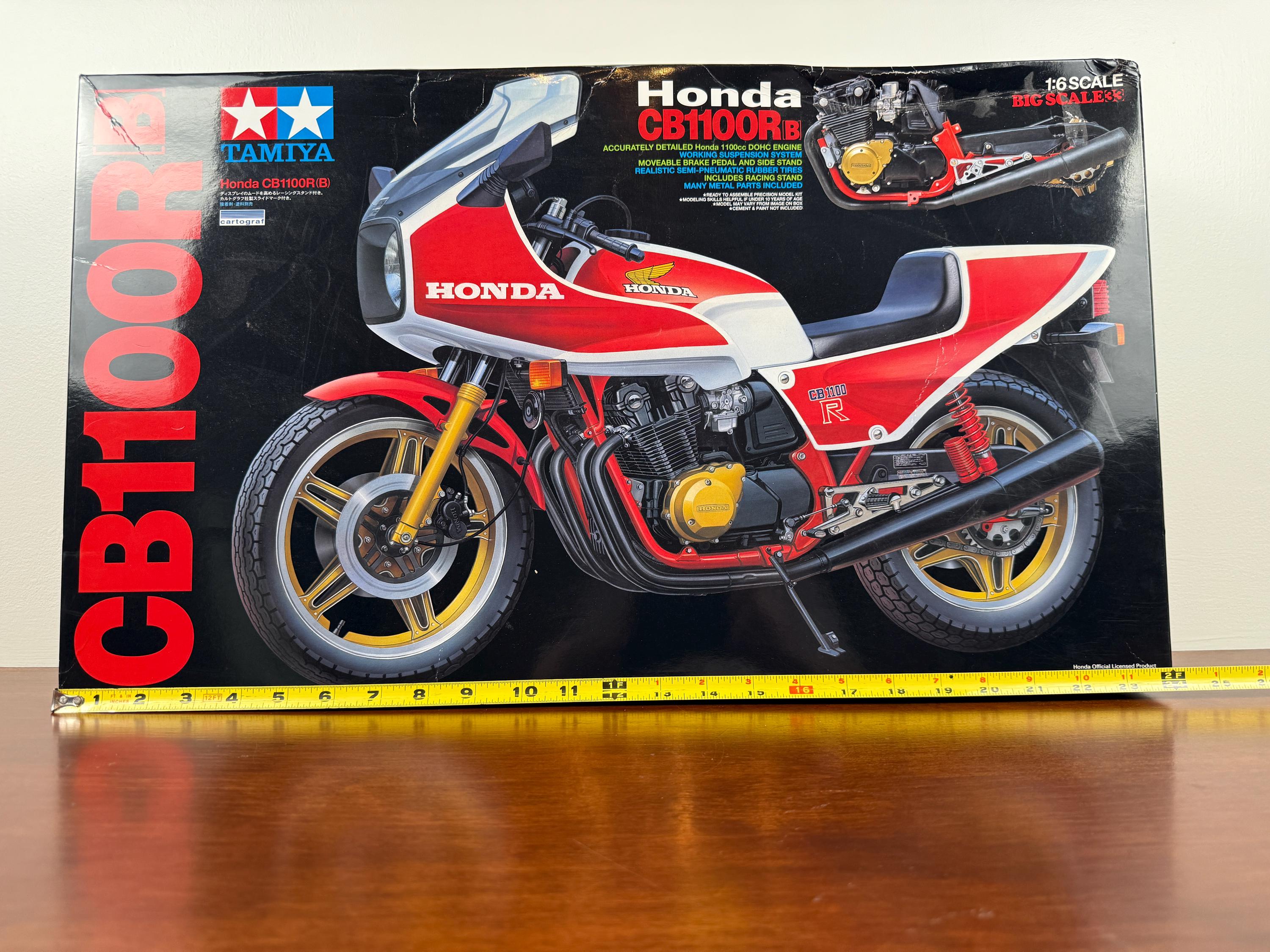タミヤ　1/6 ホンダ　CB1100R ビッグスケール タミヤ 1/6 オートバイシリーズ Honda CB1100R （B） | タミヤ