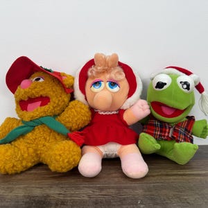 Vintage McDonald’s Muppet Babies Plush Christmas Set – Miss Piggy, Kermit & Fozzie – Holiday Collectible Toy Trio