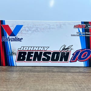 Johnny Benson 2002 Valvoline Pontiac Grand Prix 1/24 Diecast NASCAR Car – Action Racing Limited Edition Collectible