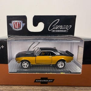 M2 Machines 1968 Chevrolet Camaro SS 350 Diecast Model Car Collectible Classic Muscle Display
