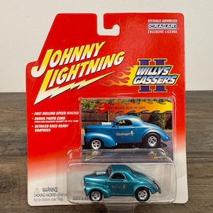 2002 Johnny Lightning Willys Gassers 1941 Phil Quinto 1:64 Scale Diecast Car Vintage Collectible Hot Rod