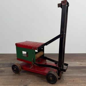 1920s 1930s Structo Pile Driver Pressed Steel Vintage Toy Rare Collectible