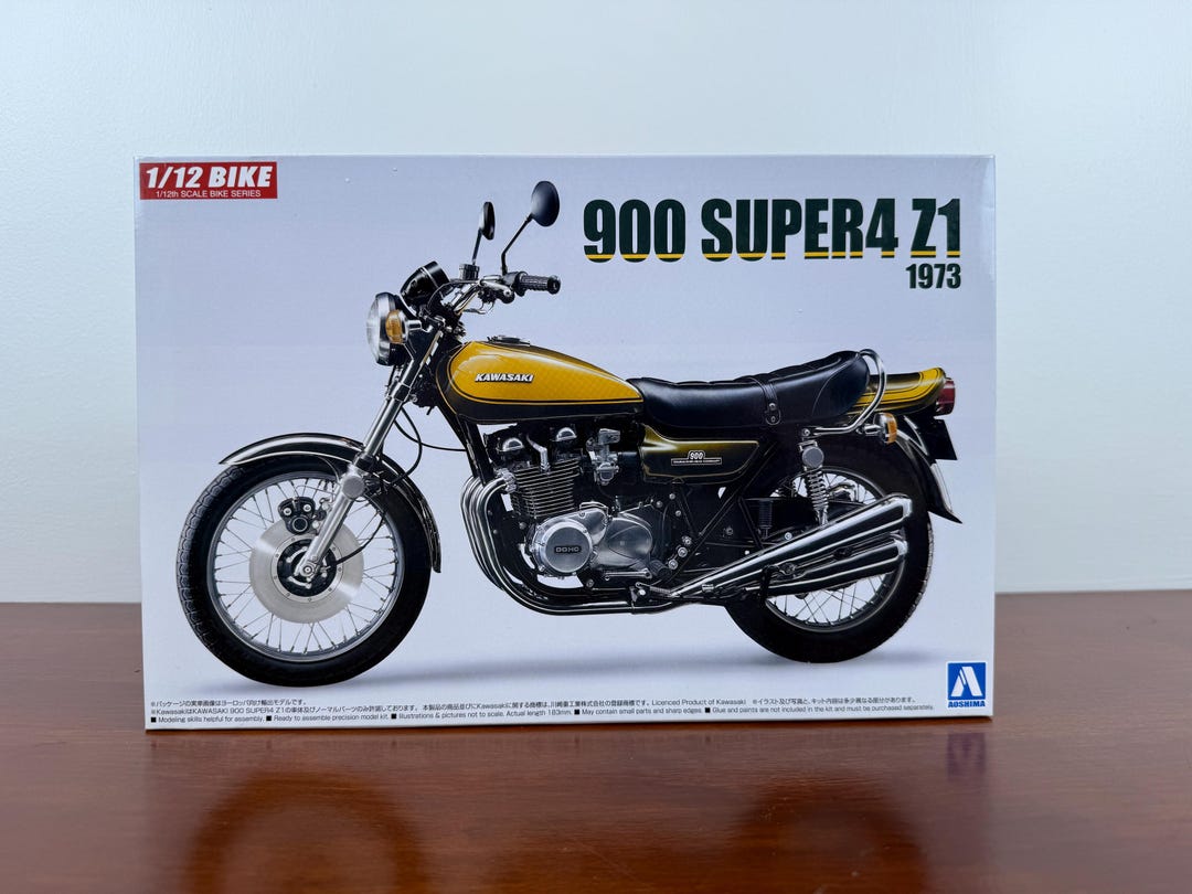 アオシマ Kawasaki 900 Super4 (Z1) il_1080xN.6674168200_jqqk.jpg