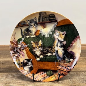 Bradford Exchange Little Rascals Vintage Collector Plate Happy Tails Wall Decor Kittens  Sitting Jurgen Scholz