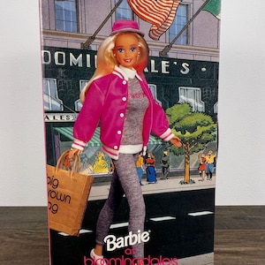 Vintage Barbie at Bloomingdale’s Special Edition 1996 Doll #16290 Mattel Collectible