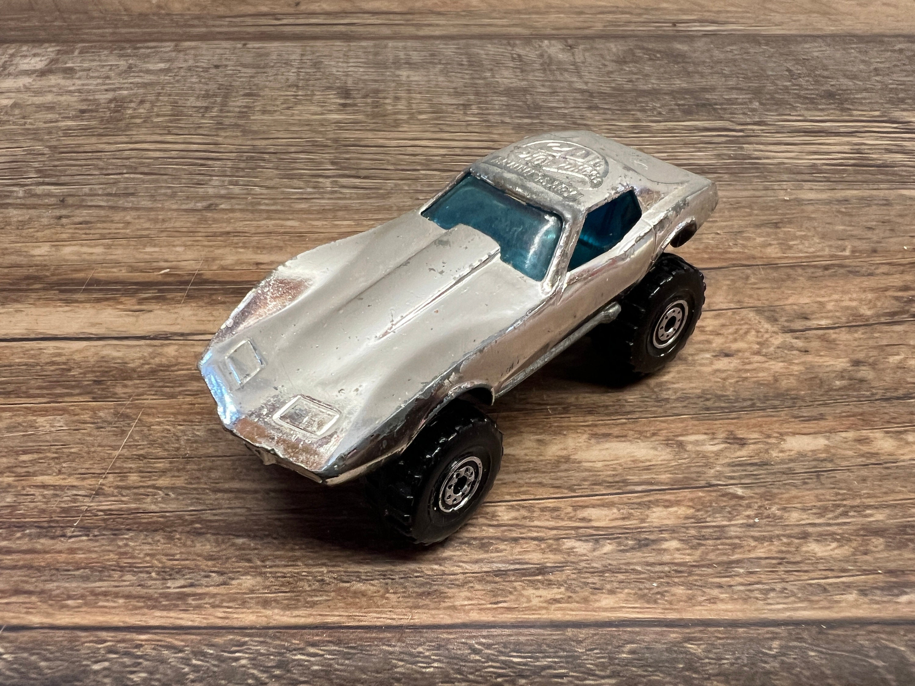 Hot Wheels 1975 Corvette Stingray – 20th Anniversary Silver Chrome