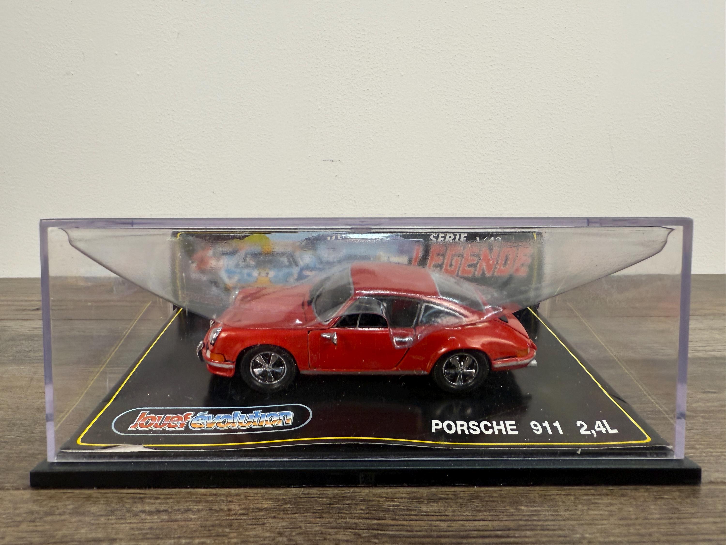 ミニカー Porsche Carrera GT2004Arctic White / Red ミニカー Porsche