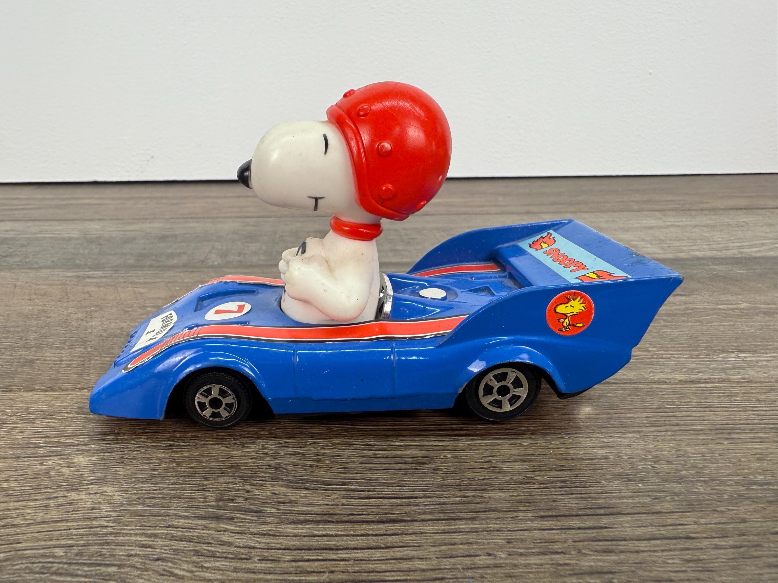 AVIVA スヌーピー MINI DIE CAST SNOOPY IN BLUE RACER（日本製