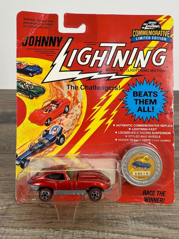 Johnny Lightning Muscle Cars Custom XKE the Challengers