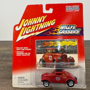 Johnny Lightning Willys Gassers 1933 Willys John Klinger Red 1:64 Diecast Collectible Drag Racing Car
