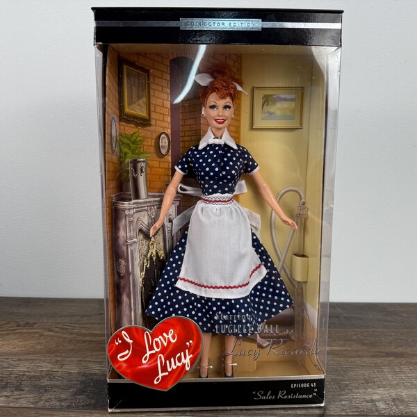 I LOVE LUCY  Episode 45  Sales Resistance Collector Edition Doll Mattel #B3451