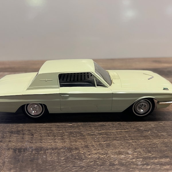 1965 Ford Thunderbird / Philco AM Transistor Radio Dealer Promo Model No. NT-11